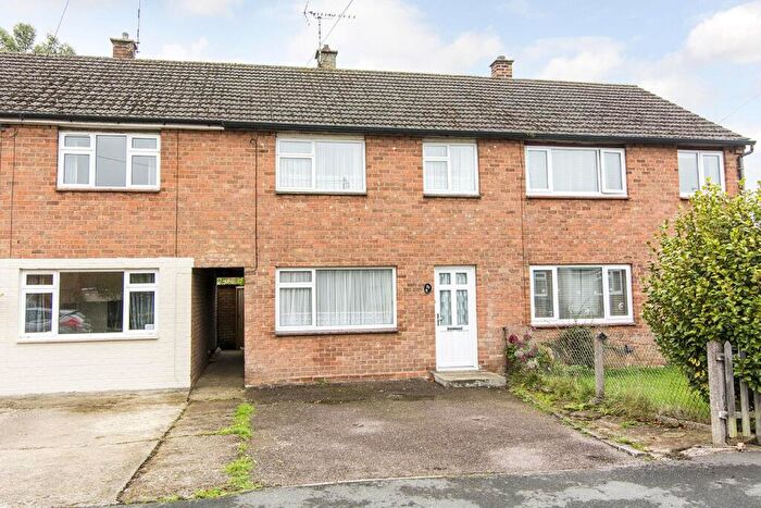 3 Bedroom Terraced House For Sale In Orchard Road, Lutterworth, LE17