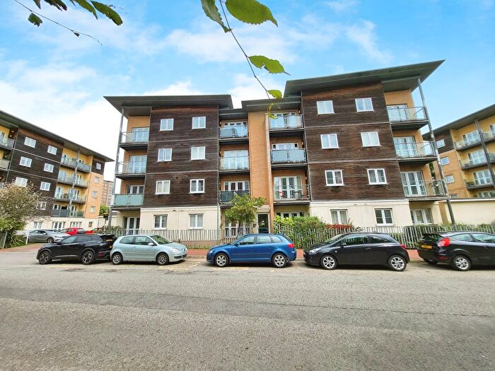 1 Bedroom Flat To Rent In Heol Staughton, Cardiff, CF10
