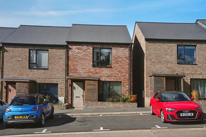 2 Bedroom End Of Terrace House For Sale In Constable Road, Bristol, BS7
