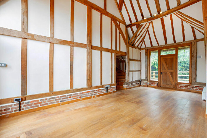 3 Bedroom Barn Conversion For Sale In The Granary, Mattingley, RG27
