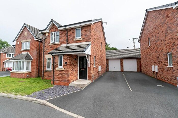 3 Bedroom Detached House For Sale In Chisnall Brook Close, Haskayne, L39