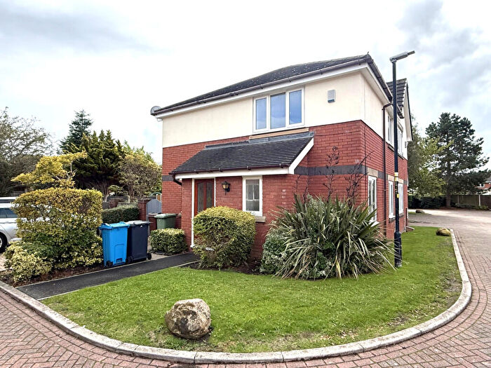 3 Bedroom Semi-Detached House To Rent In Moorhead Gardens, Warton, PR4