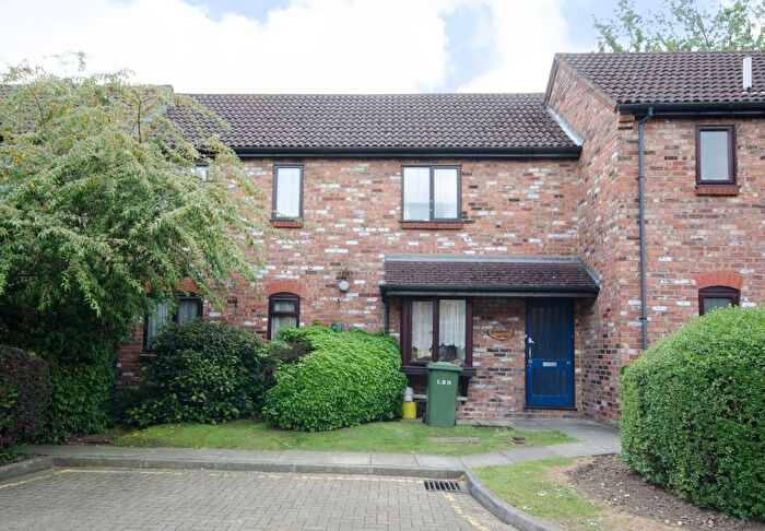 1 Bedroom Flat To Rent In Barnaby Close, South Harrow, Harrow, HA2