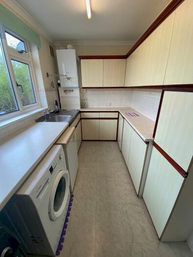 2 Bedroom Maisonette To Rent In Brightside Avenue, Staines, Middlesex, TW18