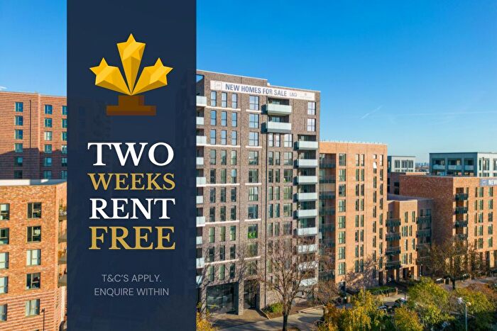 3 Bedroom Flat To Rent In Blackburn Court, Bollo Lane, Acton Gardens, W3