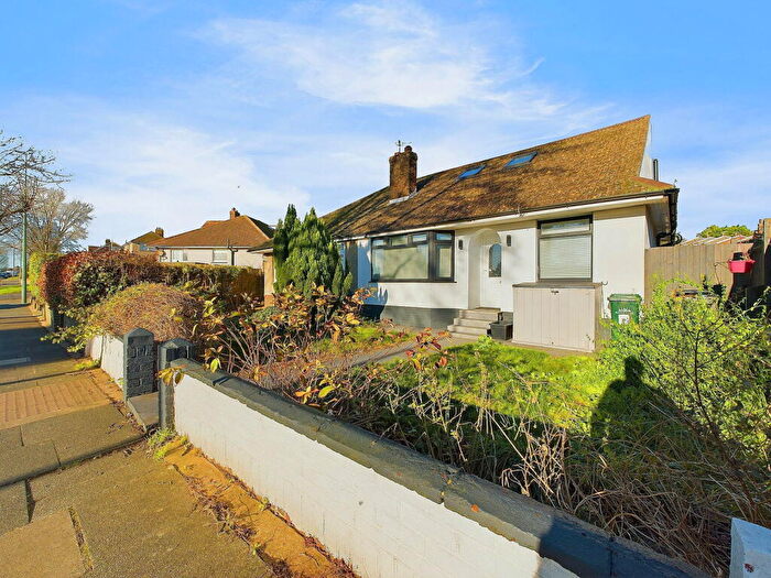 5 Bedroom Semi-Detached House For Sale In West Way, Hove, BN3