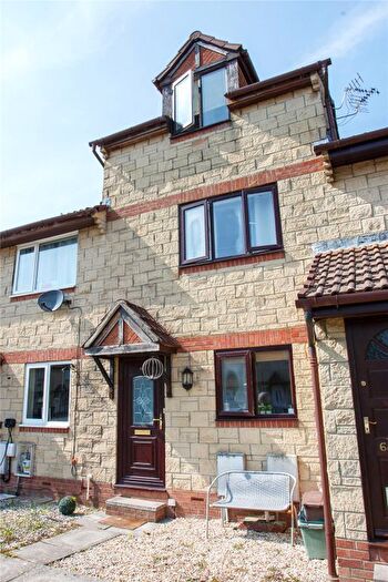 3 Bedroom Town House For Sale In Warrilow Close, Weston-Super-Mare, Somerset, BS22
