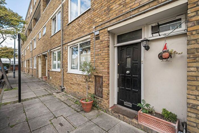 3 Bedroom Flat To Rent In Harewood Avenue, Marylebone, London, NW1