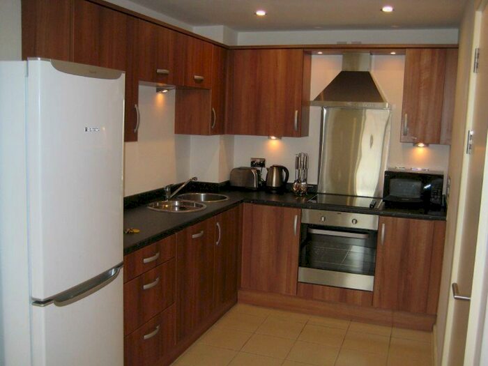 1 Bedroom Apartment To Rent In Furnished Hive Th Floor Bed With Parking, B5