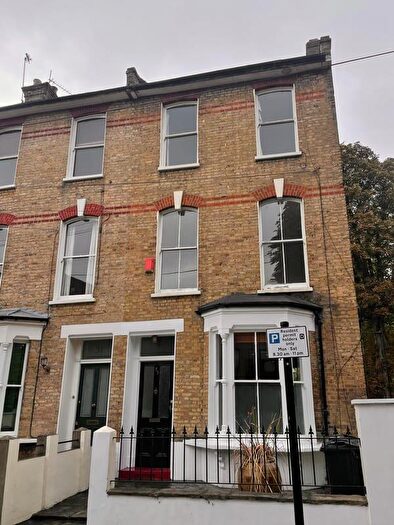 4 Bedroom End Of Terrace House For Sale In St John Church Road, Hackney, E9