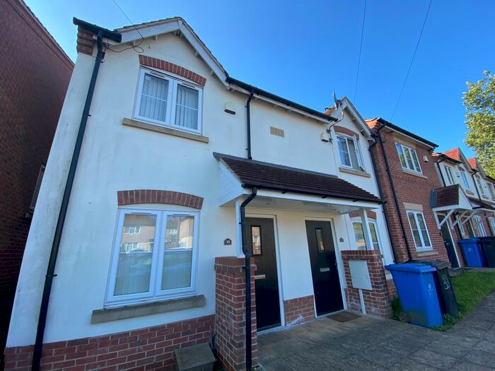 2 Bedroom End Of Terrace House To Rent In Hornsea Road, Oakwood, Derby, DE21