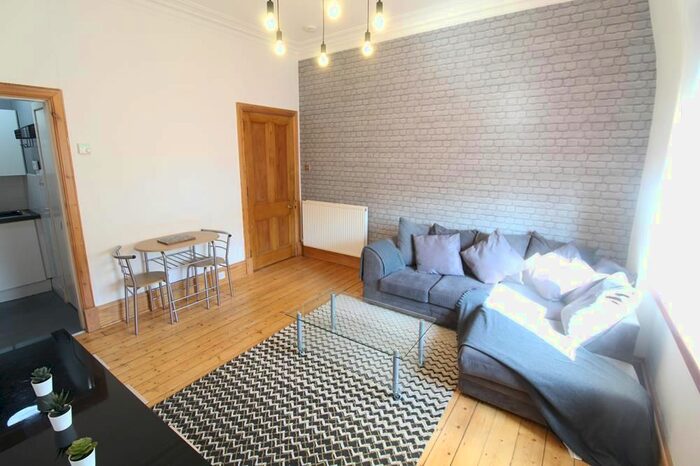 1 Bedroom Flat To Rent In Wallfield Crescent, Top Floor Right, AB25