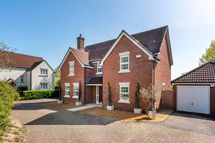 4 Bedroom Detached House For Sale In Walton Crescent, Winford, BS40