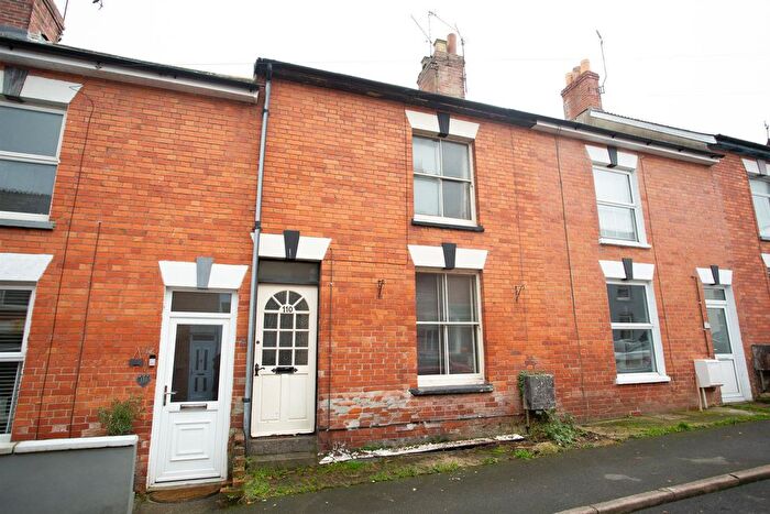 2 Bedroom Property For Sale In Cambridge Street, Chard, TA20
