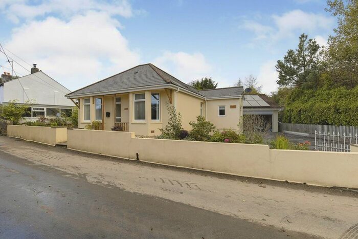 2 Bedroom Bungalow For Sale In Kestle Mill, Newquay, Cornwall TR8