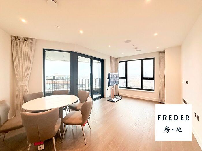 2 Bedroom Flat To Rent In One Linear Place, London, SW11