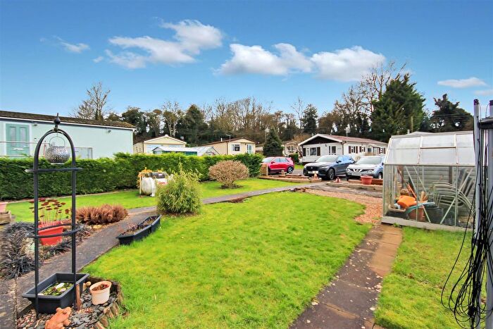 2 Bedroom Detached Bungalow For Sale In Wilby Park, Wilby, Wellingborough, NN8