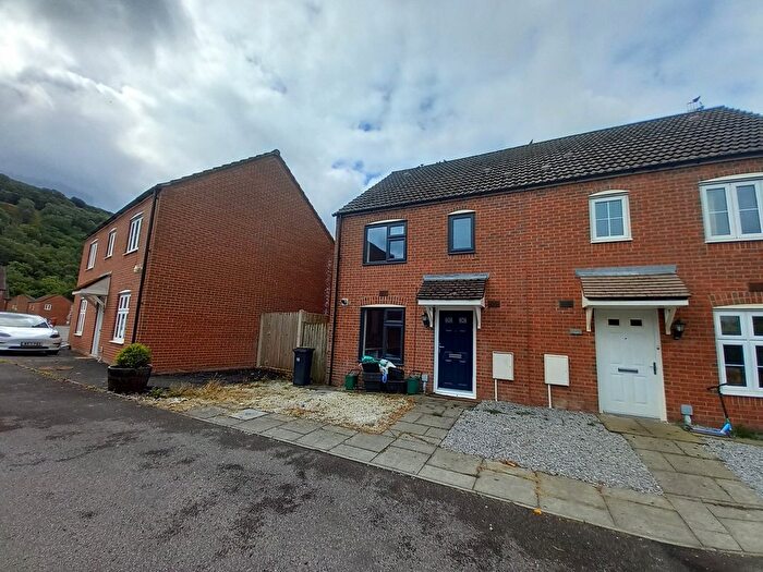 3 Bedroom Semi-Detached House To Rent In Ffordd Y Glowyr, Godrergraig, Swansea, City And County Of Swansea., SA9