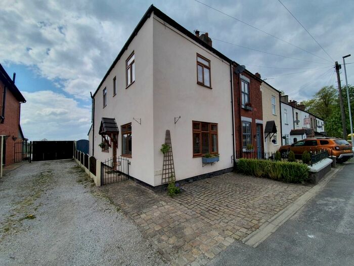 2 Bedroom End Of Terrace House To Rent In Warrington Road, Glazebury, Warrington, Cheshire, WA3
