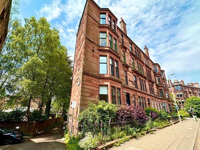 3 Bedroom Flat To Rent In Clarence Lane, Glasgow, G12