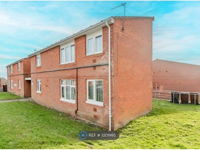 1 Bedroom Flat To Rent In Woodcross Street, Bilston, WV14