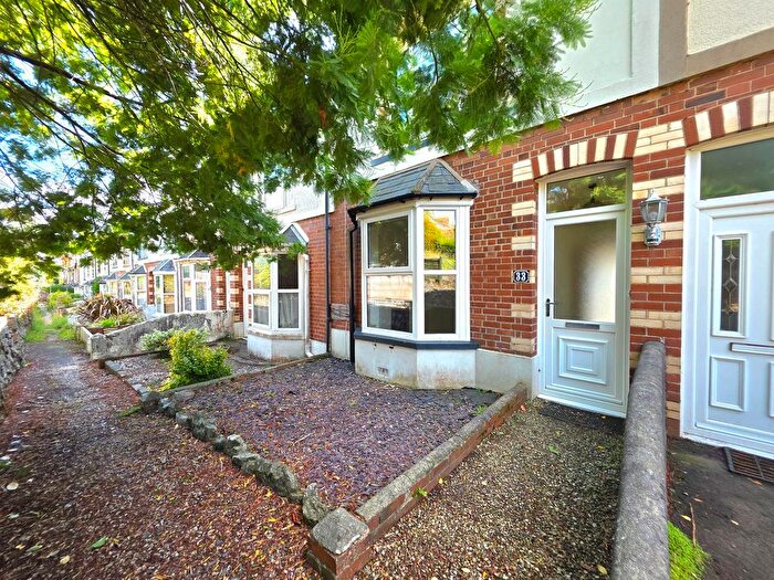 2 Bedroom Property To Rent In Dunmere Road, Torquay, TQ1