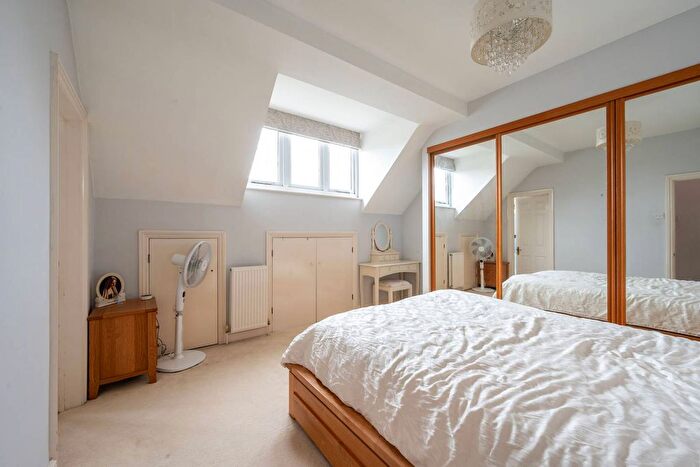 4 Bedroom Detached House To Rent In Windermere Avenue, Merton Park, London, SW19