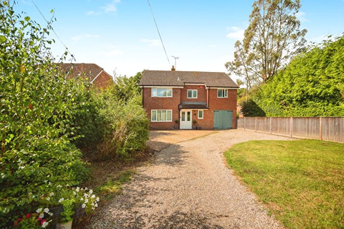 4 Bedroom Detached House For Sale In Hornash Lane, Shadoxhurst, Ashford, TN26