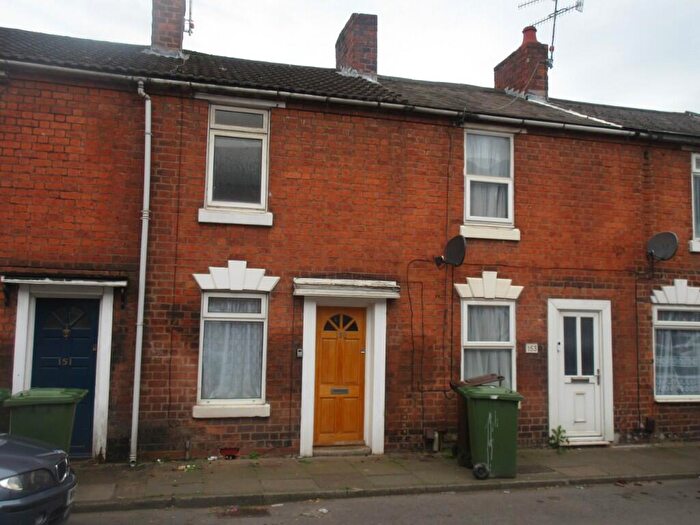 2 Bedroom Terraced House To Rent In Wood Street, Kidderminster, Worcestershire, DY11