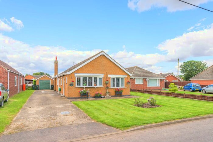 3 Bedroom Detached Bungalow For Sale In Croft Lane, Croft, PE24
