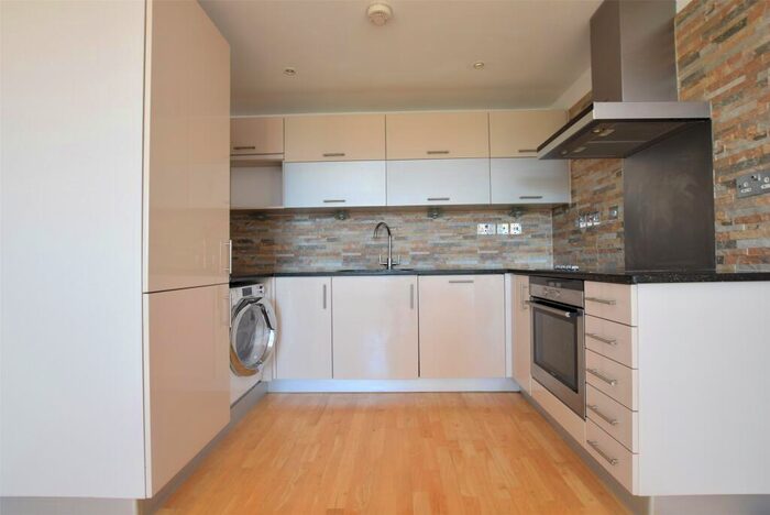 2 Bedroom Apartment To Rent In Rubicon Court, - North Street, Romford, RM1