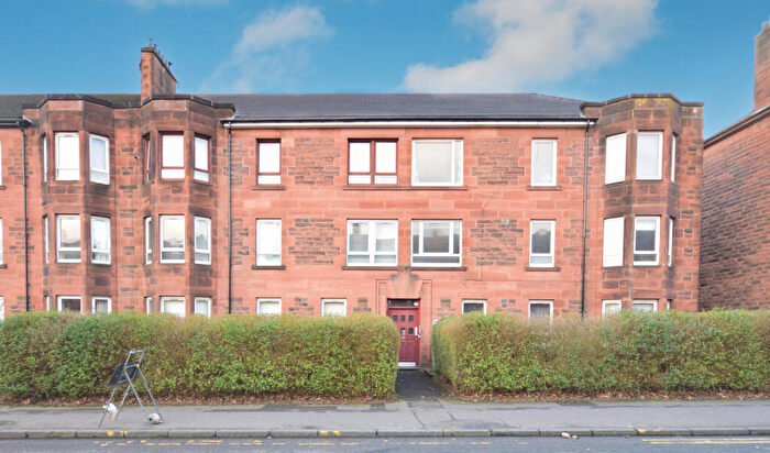 3 Bedroom Flat For Sale In Paisley Road West, Glasgow, G52