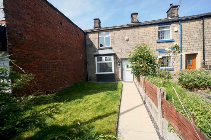 2 Bedroom Cottage To Rent In Lee Lane, Horwich, Bolton, BL6