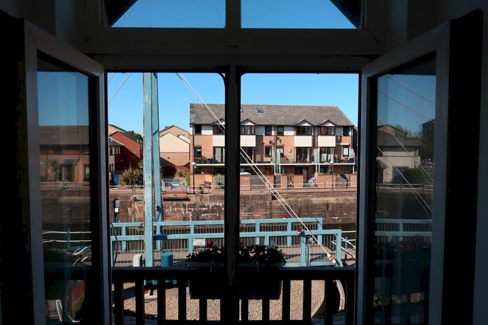 2 Bedroom Flat To Rent In Plas St. Pol De Leon, Penarth, CF64