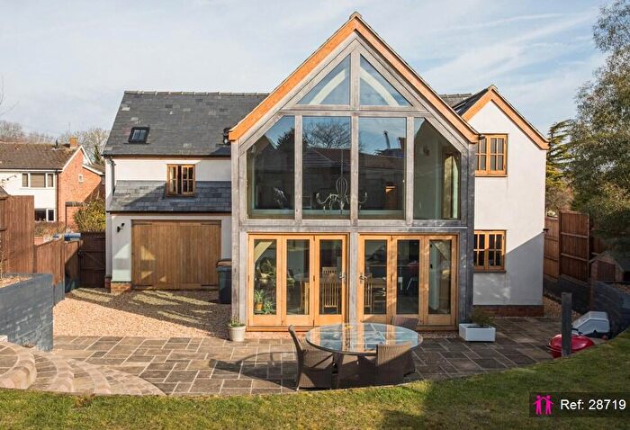 3 Bedroom Detached House For Sale In Court Lane, Stevington, Bedford, MK43