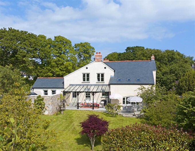 5 Bedroom Character Property For Sale In Lankelly Lane, Fowey, PL23