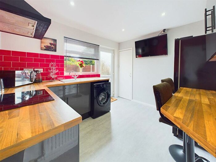 5 Bedroom House For Sale In Semi-Detached House With Detached Bungalow, GL2