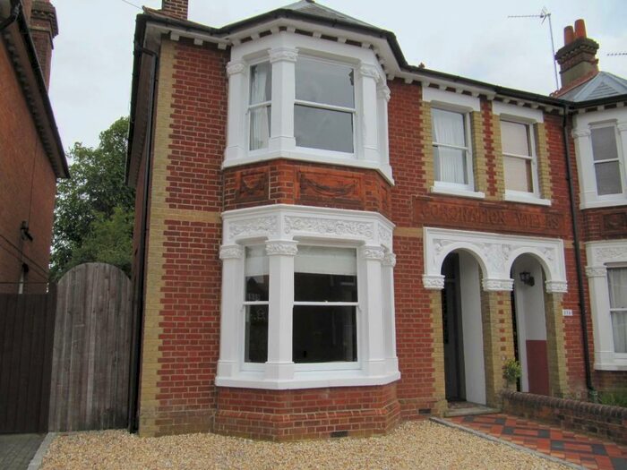 4 Bedroom Semi-Detached House To Rent In Town Centre, Basingstoke, RG21