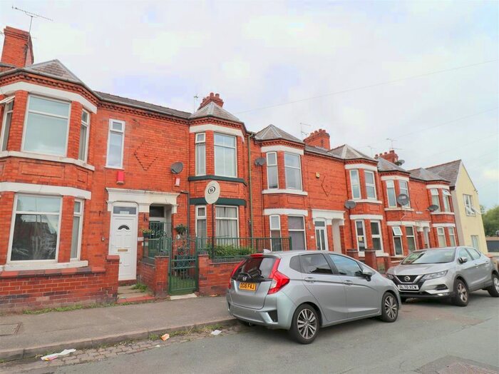 3 Bedroom Terraced House To Rent In Derrington Avenue, Crewe, Cheshire, CW2