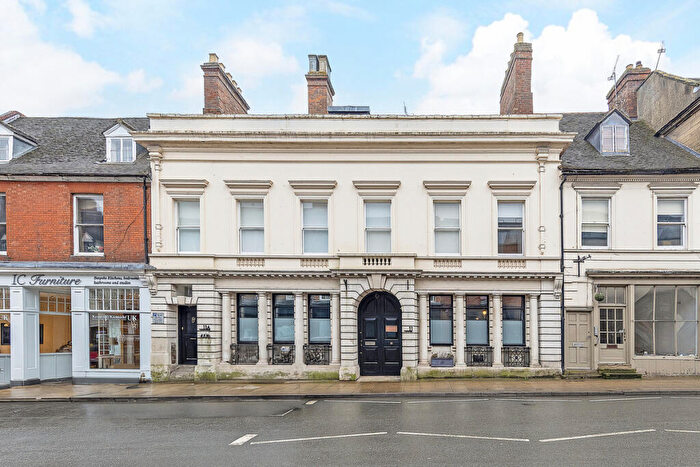 6 Bedroom Town House For Sale In High Street, Warwick, Warwickshire, CV34
