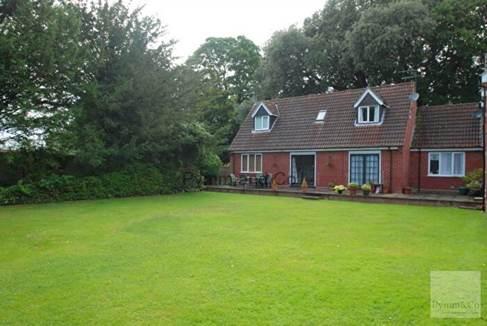 1 Bedroom Flat To Rent In The Street, Brundall, NR13
