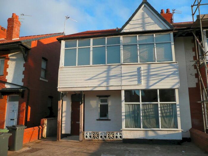 1 Bedroom Flat To Rent In All Saints Road, St. Annes, FY8