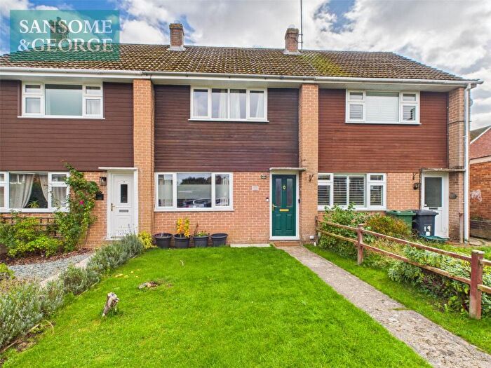 3 Bedroom Terraced House For Sale In Fawconer Road, Kingsclere, Newbury, Hampshire, RG20