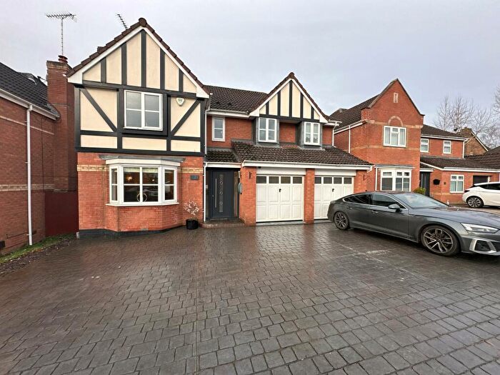 5 Bedroom Detached House To Rent In Forest Edge Way, Burton-On-Trent, DE13