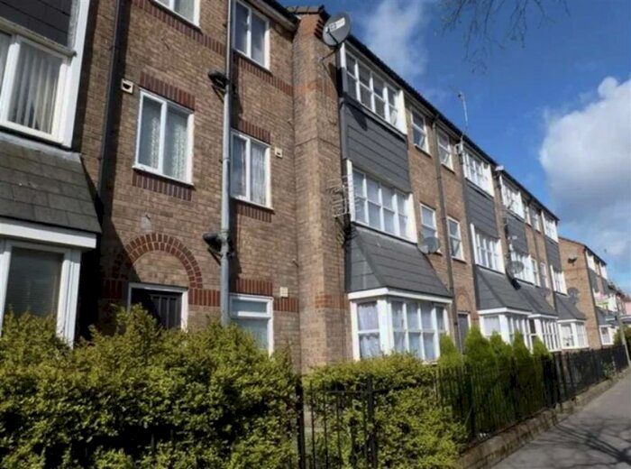2 Bedroom Flat To Rent In Coultas Court, Hull, HU3