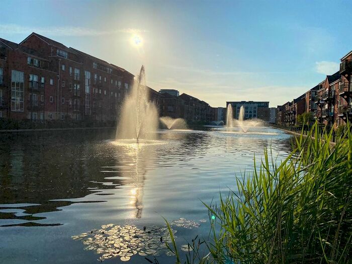 2 Bedroom Flat To Rent In City Quay, Ellerman Road, Liverpool, L3