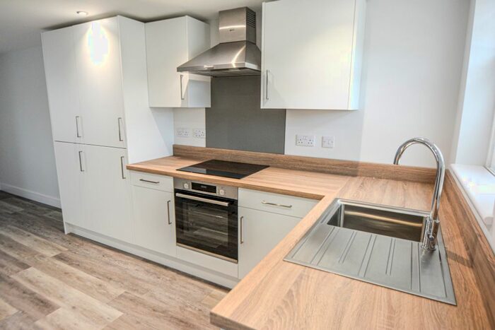 2 Bedroom Flat To Rent In Lincoln Road, Walton, Peterborough, PE4