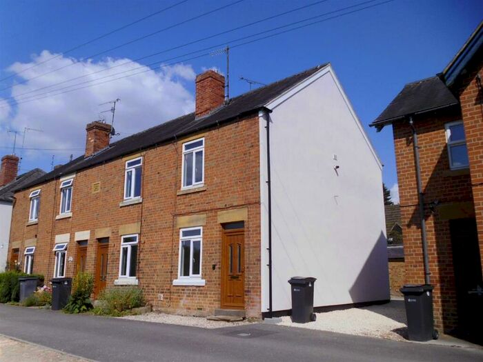 2 Bedroom Terraced House To Rent In Oddfellows Terrace, Moreton-in-Marsh, GL56