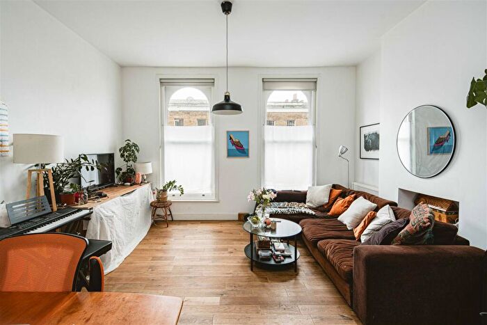 1 Bedroom Apartment To Rent In Camberwell Church Street, London, SE5