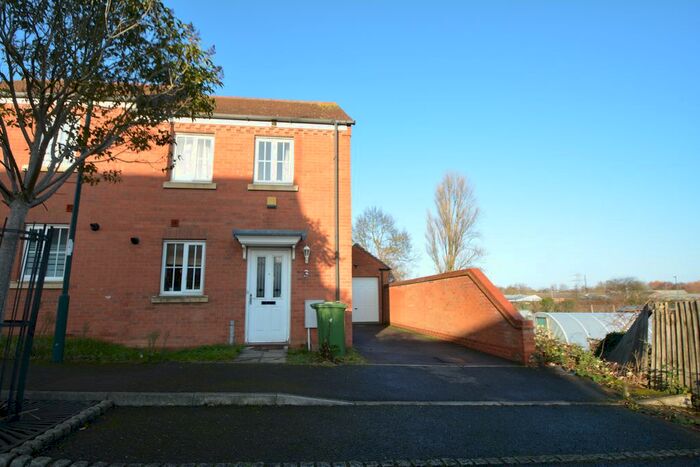 2 Bedroom End Of Terrace House To Rent In Carmel Avenue, Sugar Way, Peterborough, PE2